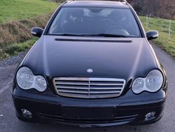 Schwarz Gebraucht 2005 Mercedes C180 Kombi | 2.990 € (Fairer Preis)