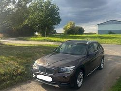 Braun Gebraucht 2012 BMW X1 xLine SUV | 7.000 € (Guter Preis)