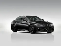 Schwarz Neu 2024 Alfa Romeo Giulia Quadrifoglio Limousine | 97.250 € (Teuer)