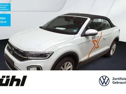 Pure white Gebraucht 2024 VW T-Roc Cabriolet Style Cabrio | 24.980 € (Superpreis)