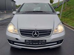Silber Gebraucht 2010 Mercedes A180 Van / Kleinbus | 2.800 €