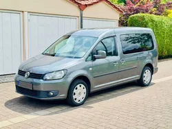 Grau Gebraucht 2012 VW Caddy Maxi Van / Kleinbus | 6.999 €