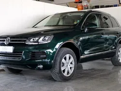 Highland green metallic Gebraucht 2013 VW Touareg SUV | 27.500 €
