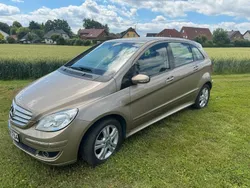 Gold Gebraucht 2007 Mercedes B200 Van / Kleinbus | 6.250 € (Etwas zu teuer)