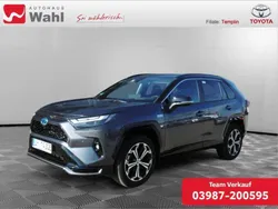 Grau Gebraucht 2025 Toyota RAV4 Hybrid Style SUV | 56.990 € (Teuer)