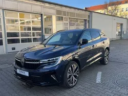 Blau Gebraucht 2025 Renault Espace Iconic Van / Kleinbus | 47.990 € (Teuer)