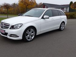 Weiß Gebraucht 2012 Mercedes C180 Avantgarde Limousine | 8.890 € (Fairer Preis)