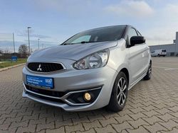 Silber Gebraucht 2016 Mitsubishi Space Star Diamant Edition Kleinwagen | 6.450 € (Etwas zu teuer)