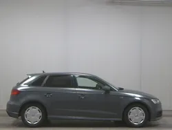 Grau Gebraucht 2020 Audi A3 Sport Limousine | 19.980 € (Superpreis)