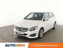 Weiß Gebraucht 2017 Mercedes B180 Urban Van / Kleinbus | 17.490 € (Fairer Preis)