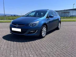 Blau Gebraucht 2014 Opel Astra Edition Kombi | 5.500 € (Guter Preis)