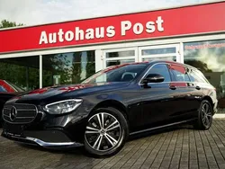Obsidianschwarz Gebraucht 2023 Mercedes E220 Kombi | 39.999 € (Fairer Preis)