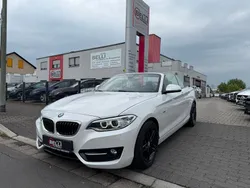 Weiß Gebraucht 2015 BMW 220 Sport Line Cabrio | 16.950 € (Fairer Preis)