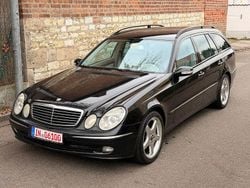 Schwarz Gebraucht 2005 Mercedes E280 Avantgarde Limousine | 2.750 € (Guter Preis)