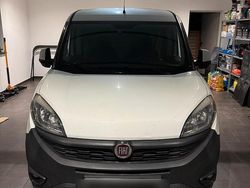 Weiß Gebraucht 2017 Fiat Doblò Van / Kleinbus | 5.500 € (Fairer Preis)