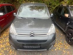 Grau Gebraucht 2017 Citroën Berlingo SELECTION Van / Kleinbus | 8.799 € (Guter Preis)