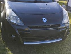 Schwarz Gebraucht 2010 Renault Clio GrandTour Dynamique Kombi | 3.900 € (Etwas zu teuer)