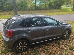 Grau Gebraucht 2017 VW Polo Sound Kleinwagen | 11.500 € (Fairer Preis)