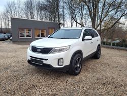 (swp) snow pearl white p Gebraucht 2013 Kia Sorento Vision SUV | 7.980 € (Fairer Preis)
