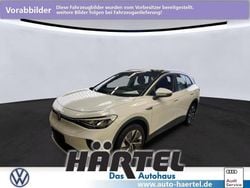 Gletscherweiss (white), metallic Gebraucht 2021 VW ID.4 Pro Performance SUV | 25.800 € (Guter Preis)