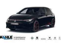Schwarz (grenadillschwarz) Neu 2025 VW Golf VIII Comfortline Limousine | 61.630 €