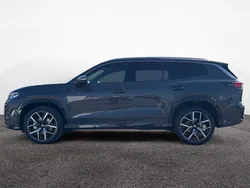 Grau Gebraucht 2025 VW Tayron R-line SUV | 59.980 € (Guter Preis)
