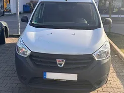Weiß Gebraucht 2016 Dacia Dokker Comfort Van | 6.790 € (Superpreis)