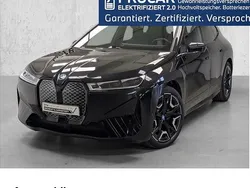 Schwarz Gebraucht 2023 BMW iX Sport Line SUV | 51.980 € (Etwas zu teuer)