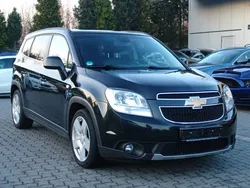 Schwarz Gebraucht 2013 Chevrolet Orlando LTZ Van / Kleinbus | 12.770 € (Teuer)