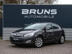 Karbongrau (metallic) Gebraucht 2010 Opel Astra Cosmo Limousine | 5.990 € (Fairer Preis)