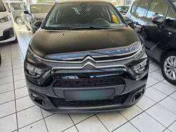 Schwarz metallic Gebraucht 2024 Citroën C3 PureTech Kleinwagen | 17.740 € (Fairer Preis)