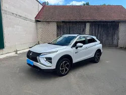 Weiß Gebraucht 2022 Mitsubishi Eclipse Cross Basis SUV | 21.900 € (Guter Preis)