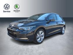 Grau Gebraucht 2022 VW Golf VIII Style Limousine | 25.770 € (Superpreis)