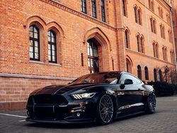 Schwarz Gebraucht 2016 Ford Mustang Coupé | 47.800 €