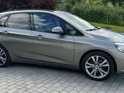 Silber Gebraucht 2016 BMW 220 Gran Tourer Luxury Line Van / Kleinbus | 16.950 € (Guter Preis)