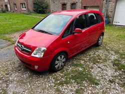 Rot Gebraucht 2005 Opel Meriva Van / Kleinbus | 950 € (Superpreis)