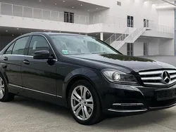 Schwarz Gebraucht 2013 Mercedes C180 Avantgarde Limousine | 13.990 € (Fairer Preis)