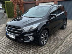Schwarz Gebraucht 2018 Ford Kuga ST-Line SUV | 13.500 € (Fairer Preis)