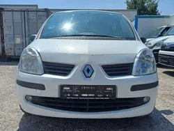 Gletscherweiss Gebraucht 2007 Renault Modus Avantage Van / Kleinbus | 1.499 € (Fairer Preis)