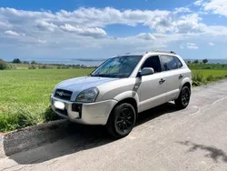Silber Gebraucht 2007 Hyundai Tucson GLS SUV | 3.500 € (Guter Preis)
