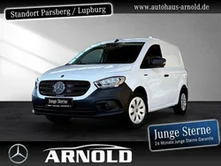 Weiß (weiß) Gebraucht 2023 Mercedes eCitan Limousine | 21.170 € (Guter Preis)
