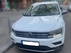 Weiß Gebraucht 2021 VW Tiguan Allspace Comfortline SUV | 23.000 € (Superpreis)