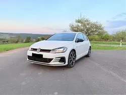 Weiß Gebraucht 2018 VW Golf VII GTI Limousine | 17.800 € (Guter Preis)