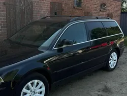 Schwarz Gebraucht 2004 VW Passat Kombi | 900 € (Guter Preis)
