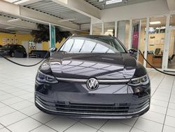 Schwarz Gebraucht 2022 VW Golf VIII Kombi | 25.990 € (Fairer Preis)