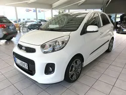 Weiß Gebraucht 2016 Kia Picanto Spirit Kleinwagen | 8.450 € (Etwas zu teuer)