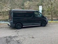 Schwarz Gebraucht 2006 Renault Traffic Van | 2.590 €