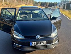 Schwarz Gebraucht 2017 VW Golf Limousine | 11.499 € (Fairer Preis)