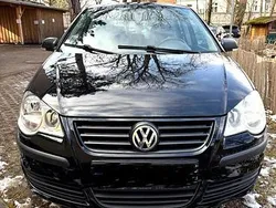 Schwarz Gebraucht 2009 VW Polo Kleinwagen | 2.100 €