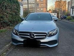 Grau Gebraucht 2018 Mercedes E200 Limousine | 21.000 € (Superpreis)